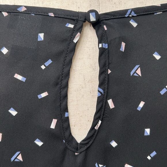 Torrid Top Women's 3 3X Black Cottagecore Boho Beachy Criss Cross Boats Flutter - Picture 6 of 13